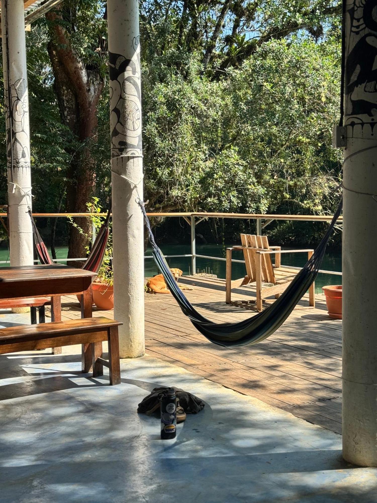 Pachamaya River Hostel Lanquín Buitenkant foto