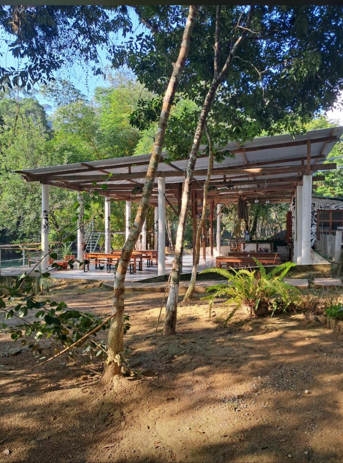 Pachamaya River Hostel Lanquín Buitenkant foto